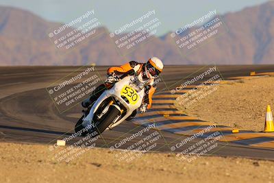 media/Dec-16-2023-CVMA (Sat) [[bb38a358a2]]/Race 13 Amateur Supersport Middleweight/